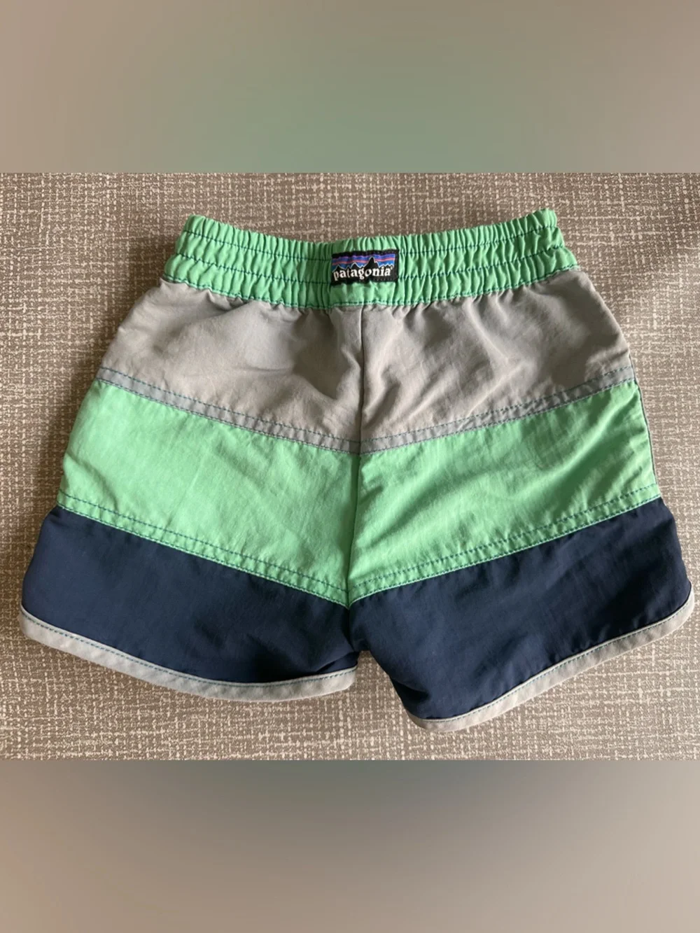 Patagonia Toddler Baggies Shorts 3T Colorblock Green Navy Gray Outdoor